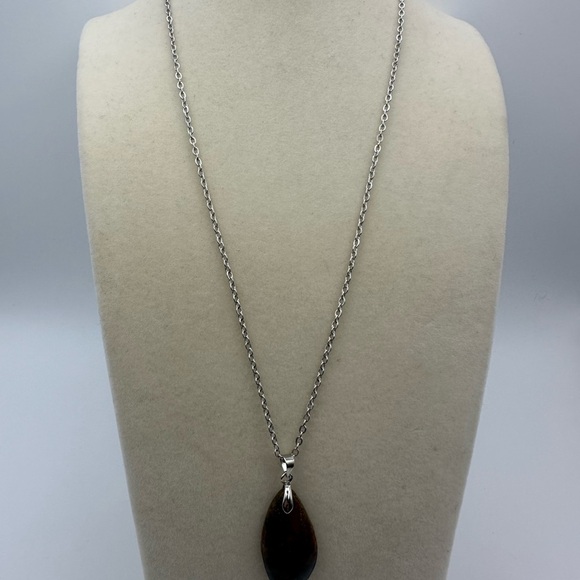 Red Ocean Jasper and Moss Pendant Necklace - Picture 5 of 8